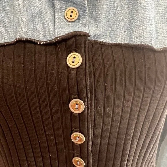 Vintage Women's Denim & black stretch button down top, Size Large - Picture 2 of 6